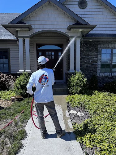 Hook & Ladder Cleaning
