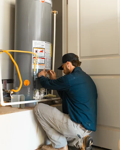 Leaky’s Plumbing, Heating & A/C - Lubbock