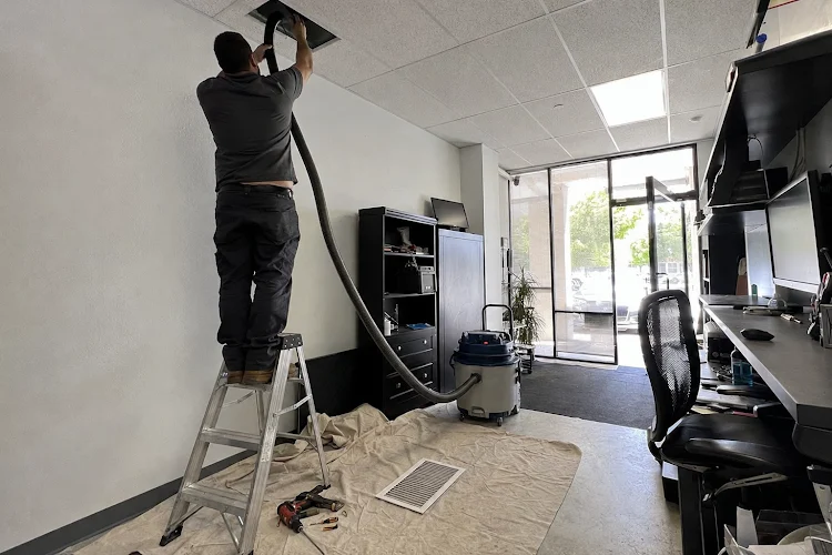 Air Duct Watch Crew