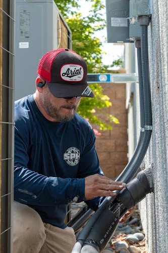 HVAC LATINO LLC