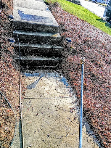WIZARDGENIE GOLBAL CLEANING SOLUTIONS LLC