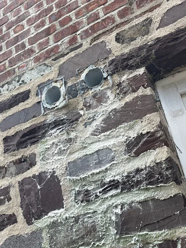 Spark Vent, Duct & Chimney