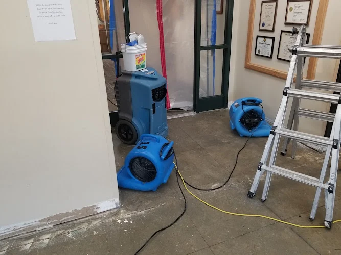Dry Pros LLC Cleaning & Restoration Services