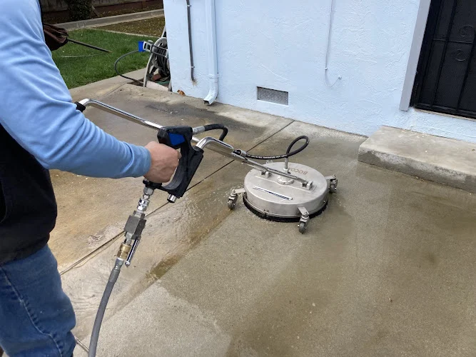 AC's Exterior Cleaning Service