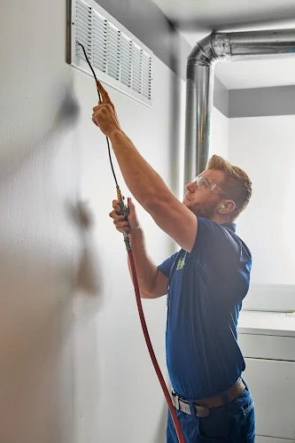 Amistee Air Duct Cleaning and Insulation