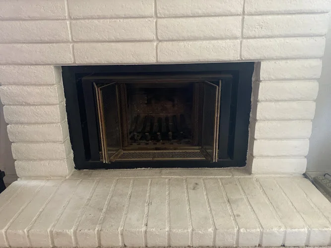 Den Defenders Chimney & Fireplace Service